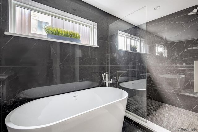 1811 W 32nd Avenue R, Denver, CO 80211