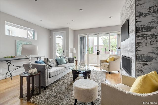 1811 W 32nd Avenue R, Denver, CO 80211