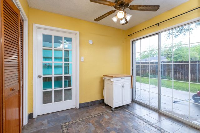 400 Indian Crest Drive, Saginaw, TX 76179