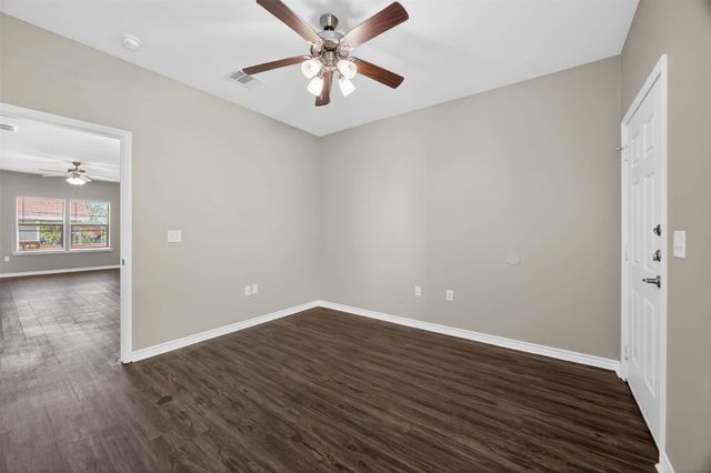 4507 P, Galveston, TX 77551