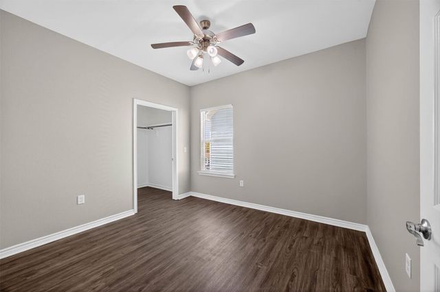 4507 P, Galveston, TX 77551