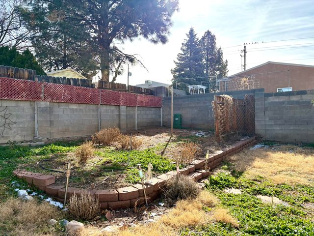 2408 Figueroa Drive NE, Albuquerque, NM 87112