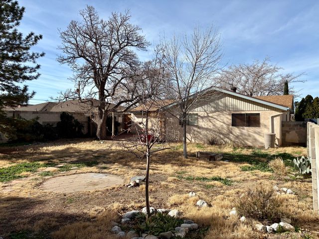 2408 Figueroa Drive NE, Albuquerque, NM 87112