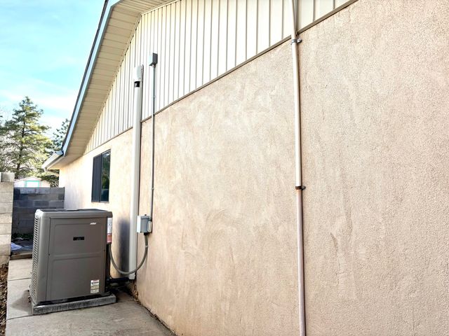 2408 Figueroa Drive NE, Albuquerque, NM 87112