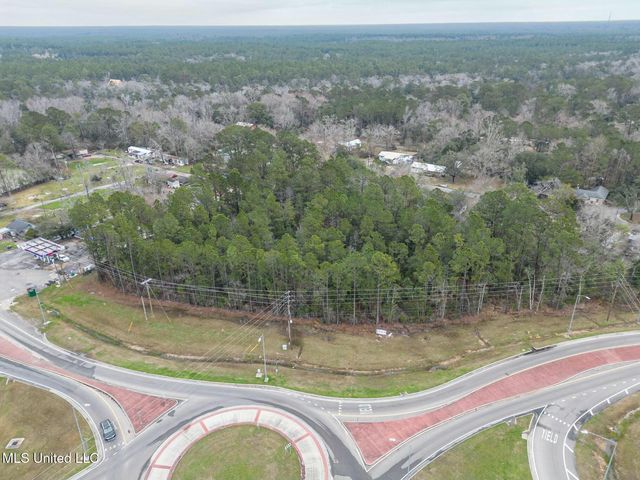 14272 N Lamey Bridge Road, D'iberville, MS 39540