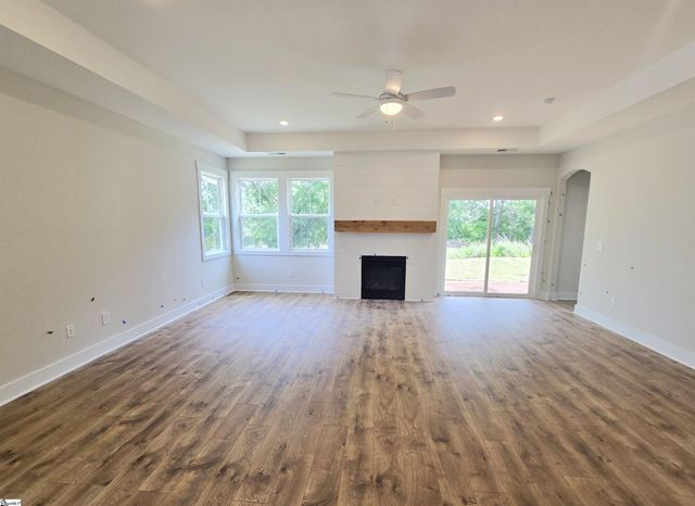 122 Tiger Lily Drive, Anderson, SC 29621