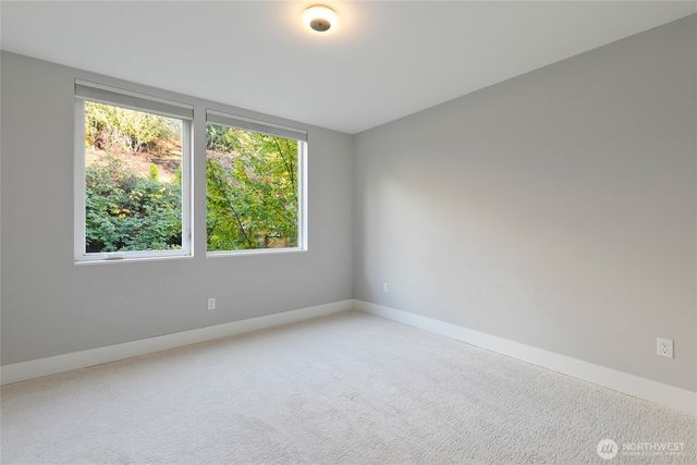 5030 Puget Boulevard SW, Seattle, WA 98106