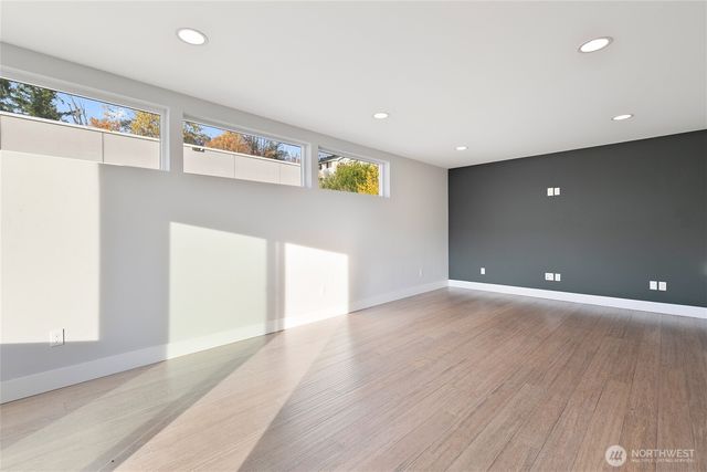 5030 Puget Boulevard SW, Seattle, WA 98106