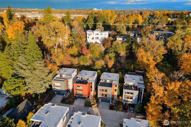 5030 Puget Boulevard SW, Seattle, WA 98106