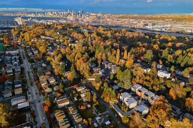 5030 Puget Boulevard SW, Seattle, WA 98106