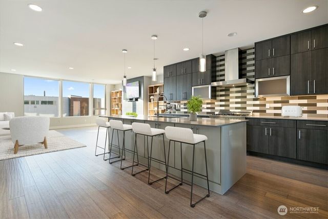 5030 Puget Boulevard SW, Seattle, WA 98106