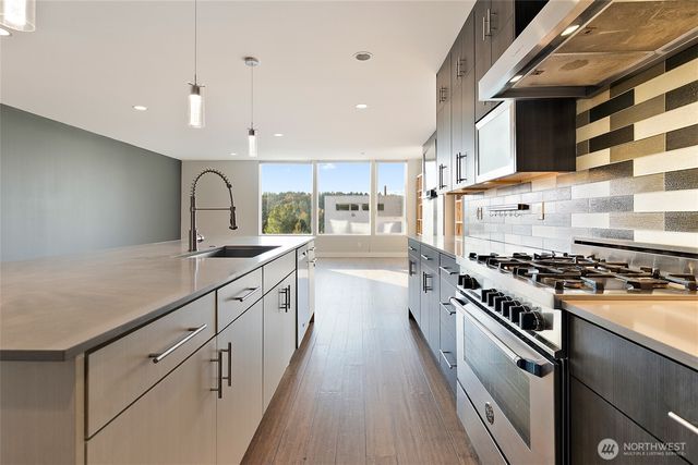 5030 Puget Boulevard SW, Seattle, WA 98106