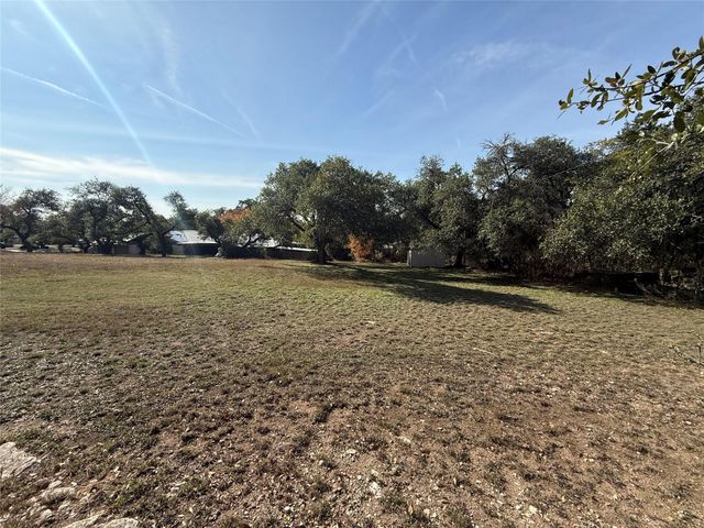 8402 Candelaria DR, Austin, TX 78737