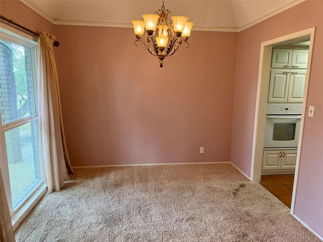 8402 Candelaria DR, Austin, TX 78737