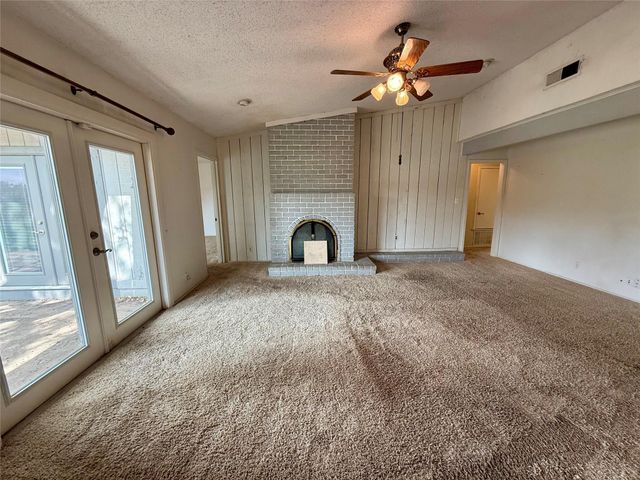 8402 Candelaria DR, Austin, TX 78737