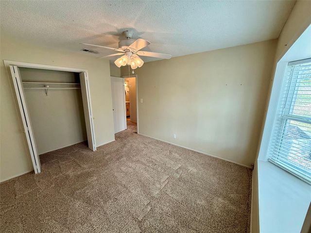 8402 Candelaria DR, Austin, TX 78737