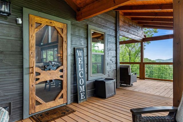 57 Gentle Ponds View, Murphy, NC 28906