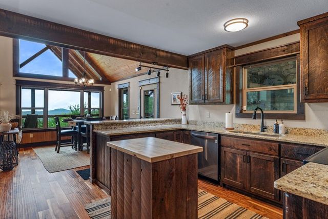 57 Gentle Ponds View, Murphy, NC 28906