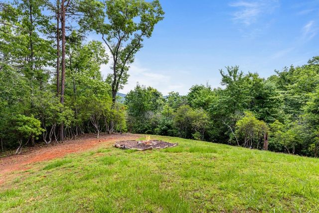 57 Gentle Ponds View, Murphy, NC 28906