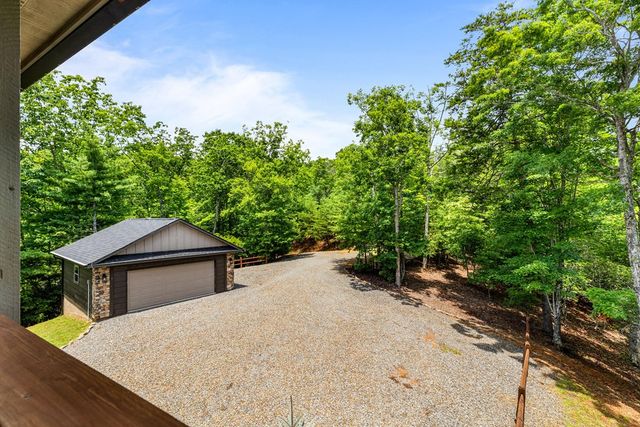 57 Gentle Ponds View, Murphy, NC 28906