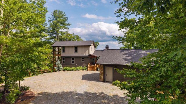 57 Gentle Ponds View, Murphy, NC 28906