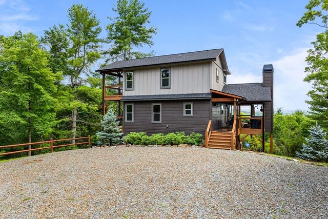 57 Gentle Ponds View, Murphy, NC 28906