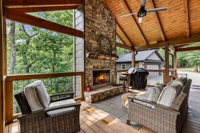 57 Gentle Ponds View, Murphy, NC 28906
