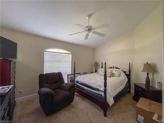 4436 SE 11th PL, Cape Coral, FL 33904