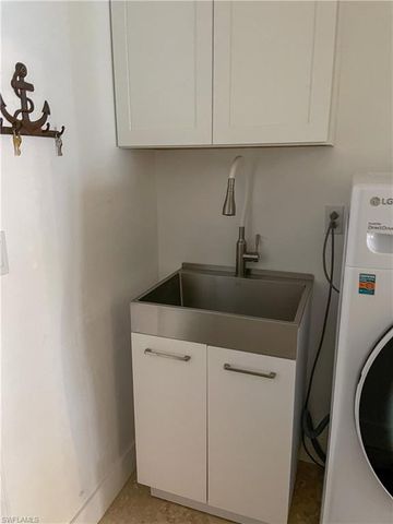 4436 SE 11th PL, Cape Coral, FL 33904