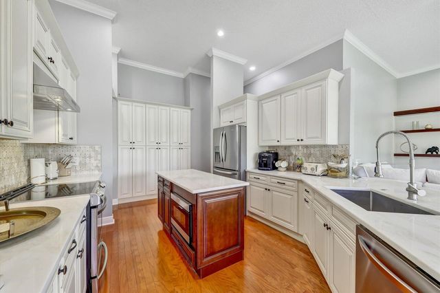 10370 NW 50TH Court, Coral Springs, FL 33076