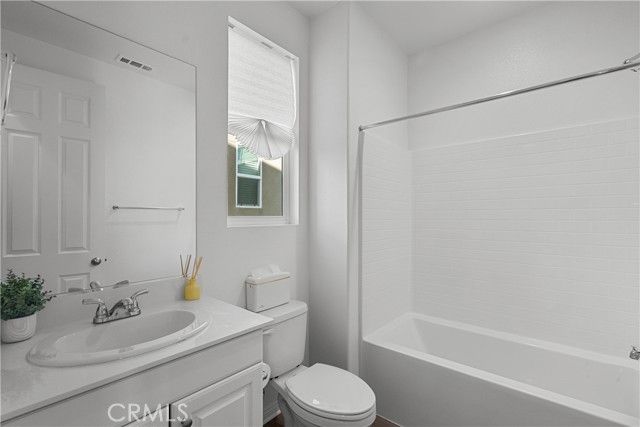 27422 Pioneer Court, Valencia (santa Clarita), CA 91381