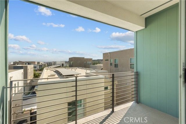 27422 Pioneer Court, Valencia (santa Clarita), CA 91381