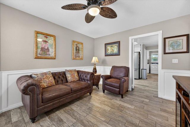 1652 S Exeter Court, Visalia, CA 93292