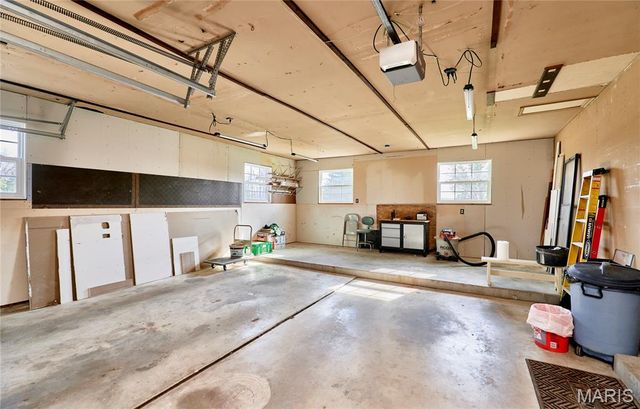 1251 Hepperman Road, Wentzville, MO 63385