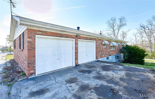 1251 Hepperman Road, Wentzville, MO 63385
