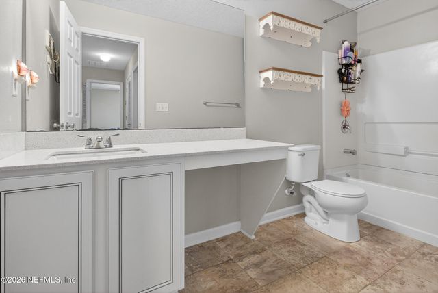 3017 ANGORA BAY Drive, Middleburg, FL 32068