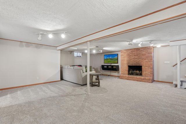 4107 White Bear Avenue, White Bear Lake, MN 55110