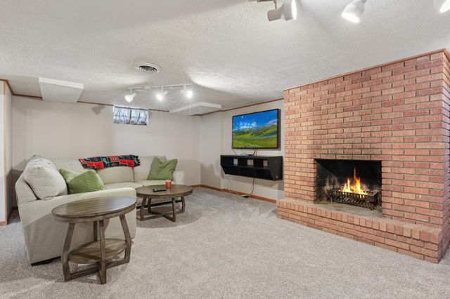 4107 White Bear Avenue, White Bear Lake, MN 55110