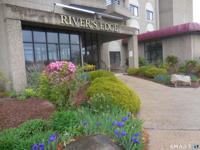 111 Dekoven Drive 908, Middletown, CT 06457