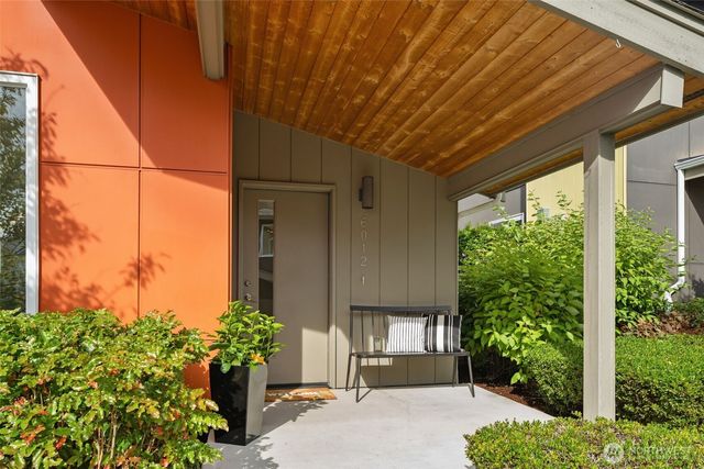 6012 S 127th Lane, Seattle, WA 98178