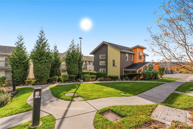 6012 S 127th Lane, Seattle, WA 98178