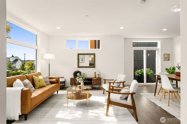 6012 S 127th Lane, Seattle, WA 98178