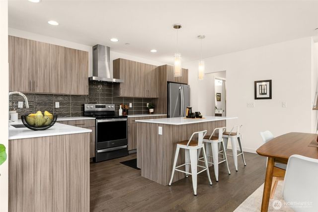 6012 S 127th Lane, Seattle, WA 98178