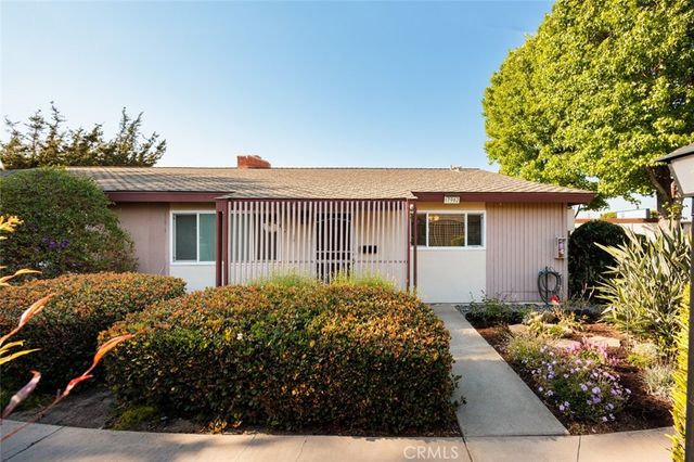 17962 Irvine Boulevard, Tustin, CA 92780