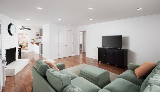 17962 Irvine Boulevard, Tustin, CA 92780