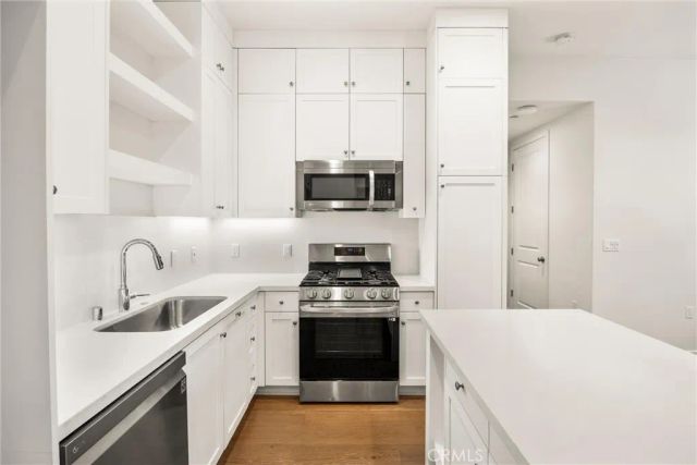 753 Spring Garden, Irvine, CA 92618
