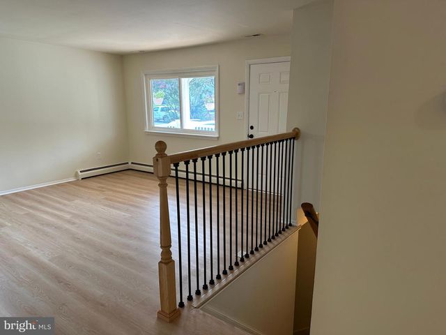 7512 ALBEMARLE DR, Manassas, VA 20111