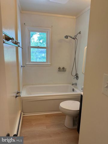 7512 ALBEMARLE DR, Manassas, VA 20111