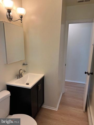 7512 ALBEMARLE DR, Manassas, VA 20111