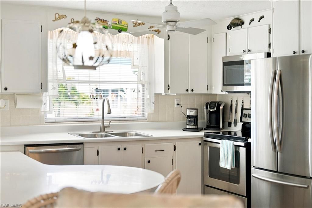 151 Overland TRL, NORTH FORT MYERS, FL 33917 — photo 4